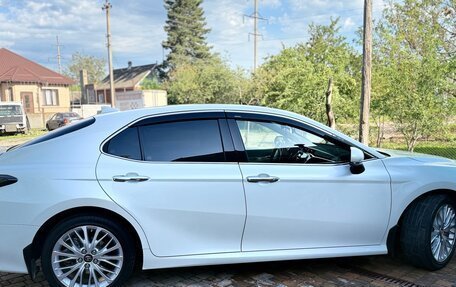 Toyota Camry, 2020 год, 3 850 000 рублей, 5 фотография