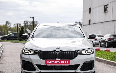 BMW 5 серия, 2021 год, 5 569 000 рублей, 4 фотография