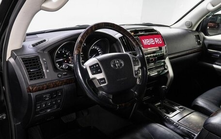 Toyota Land Cruiser 200, 2014 год, 4 589 000 рублей, 10 фотография