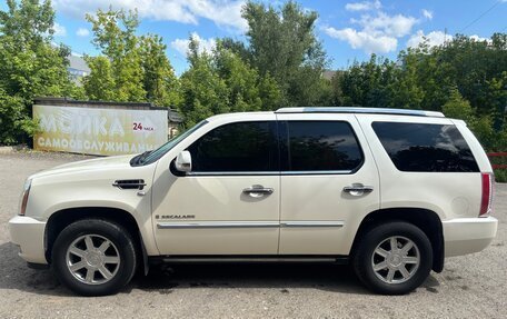 Cadillac Escalade III, 2008 год, 1 850 000 рублей, 5 фотография