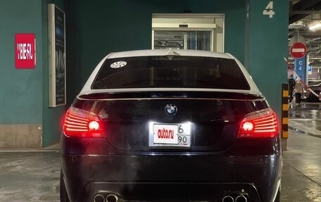 BMW 5 серия, 2004 год, 1 480 000 рублей, 10 фотография