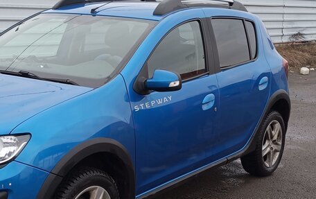Renault Sandero II рестайлинг, 2015 год, 875 000 рублей, 3 фотография