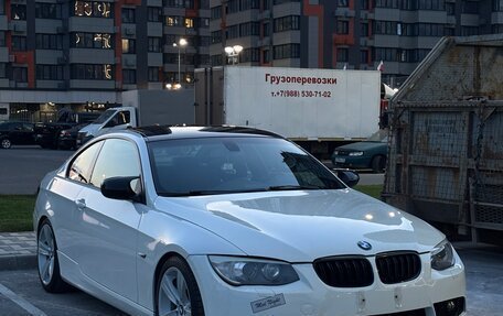 BMW 3 серия, 2011 год, 1 400 000 рублей, 2 фотография