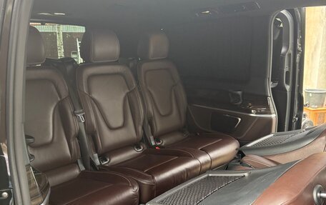 Mercedes-Benz V-Класс, 2017 год, 4 450 000 рублей, 14 фотография