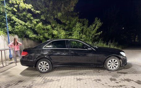 Mercedes-Benz E-Класс, 2013 год, 1 395 000 рублей, 3 фотография