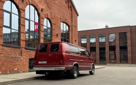 Ford Econoline III, 1991 год, 3 000 000 рублей, 3 фотография