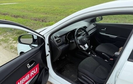 KIA Rio III рестайлинг, 2015 год, 1 000 000 рублей, 10 фотография