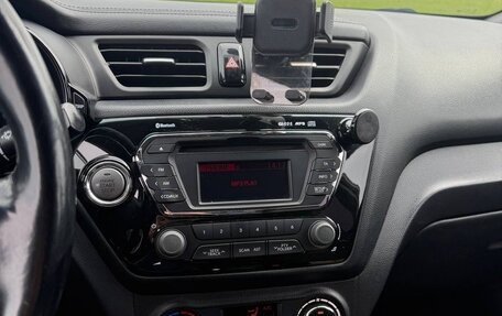 KIA Rio III рестайлинг, 2015 год, 1 000 000 рублей, 19 фотография