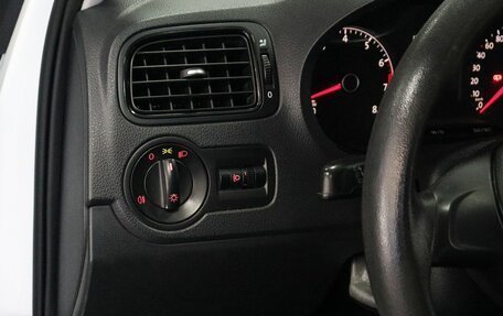 Volkswagen Polo VI (EU Market), 2016 год, 999 000 рублей, 10 фотография