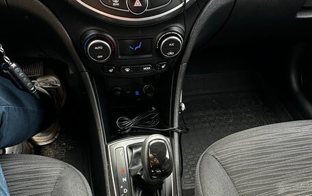 Hyundai Solaris II рестайлинг, 2016 год, 1 185 000 рублей, 11 фотография