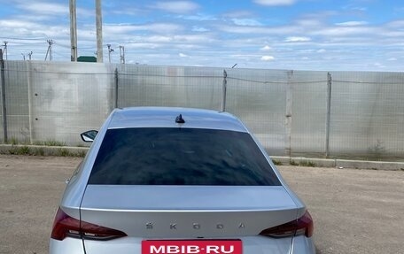 Skoda Octavia IV, 2020 год, 2 450 000 рублей, 2 фотография