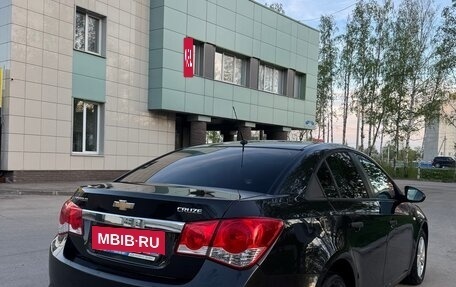 Chevrolet Cruze II, 2013 год, 780 000 рублей, 3 фотография