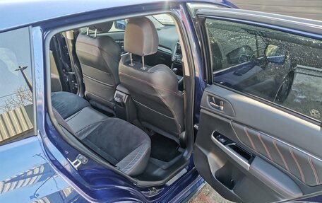 Subaru Levorg I, 2019 год, 2 350 000 рублей, 11 фотография