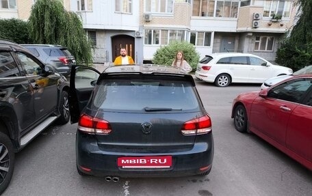 Volkswagen Golf VI, 2011 год, 900 000 рублей, 4 фотография