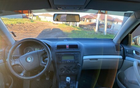 Skoda Octavia, 2007 год, 352 000 рублей, 17 фотография