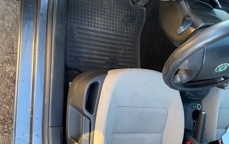 Skoda Octavia, 2007 год, 352 000 рублей, 18 фотография