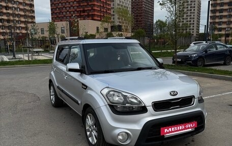 KIA Soul I рестайлинг, 2013 год, 950 000 рублей, 2 фотография