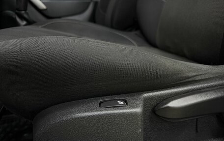 Renault Logan II, 2019 год, 799 777 рублей, 9 фотография