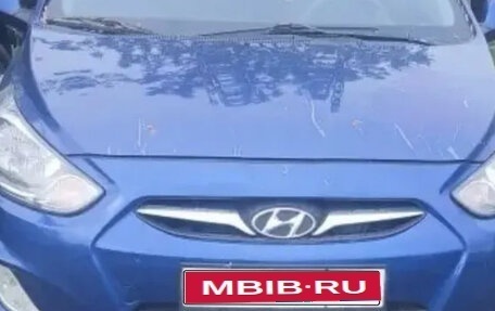 Hyundai Solaris II рестайлинг, 2012 год, 750 000 рублей, 1 фотография