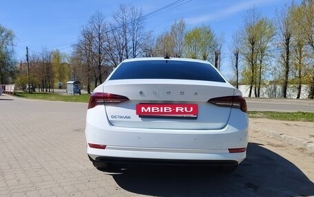 Skoda Octavia IV, 2021 год, 2 000 000 рублей, 5 фотография
