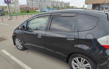 Honda Fit III, 2011 год, 850 000 рублей, 4 фотография