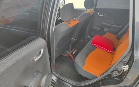 Honda Fit III, 2011 год, 850 000 рублей, 14 фотография