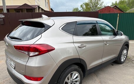 Hyundai Tucson III, 2017 год, 1 999 000 рублей, 4 фотография