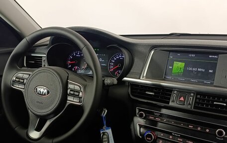 KIA Optima IV, 2016 год, 1 770 000 рублей, 11 фотография