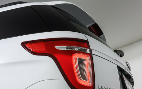 Ford Explorer VI, 2013 год, 1 690 000 рублей, 24 фотография