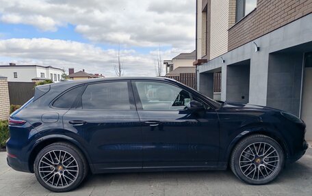 Porsche Cayenne III, 2018 год, 6 050 000 рублей, 4 фотография