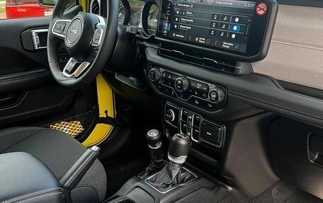 Jeep Wrangler, 2023 год, 6 870 000 рублей, 8 фотография