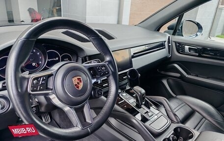 Porsche Cayenne III, 2018 год, 6 050 000 рублей, 9 фотография