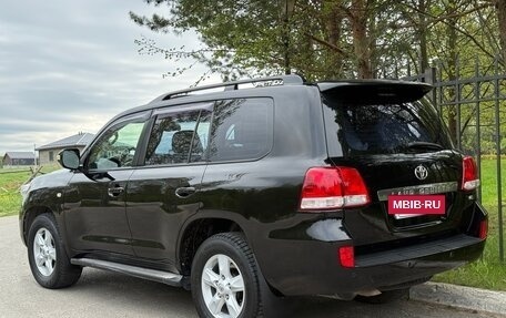 Toyota Land Cruiser 200, 2010 год, 3 150 000 рублей, 4 фотография