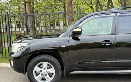 Toyota Land Cruiser 200, 2010 год, 3 150 000 рублей, 7 фотография