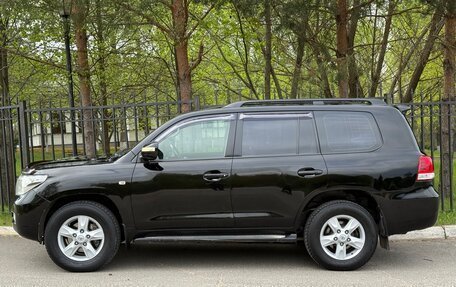 Toyota Land Cruiser 200, 2010 год, 3 150 000 рублей, 6 фотография
