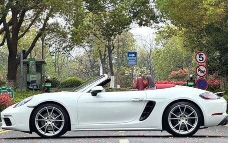 Porsche Boxster, 2022 год, 7 230 000 рублей, 4 фотография