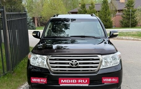 Toyota Land Cruiser 200, 2010 год, 3 150 000 рублей, 11 фотография