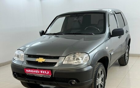 Chevrolet Niva I рестайлинг, 2013 год, 499 000 рублей, 1 фотография