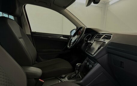 Volkswagen Tiguan II, 2017 год, 2 150 000 рублей, 14 фотография