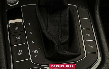 Volkswagen Tiguan II, 2017 год, 2 150 000 рублей, 11 фотография
