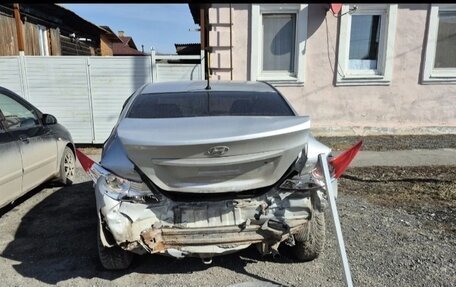 Hyundai Solaris II рестайлинг, 2011 год, 320 000 рублей, 6 фотография