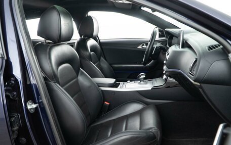 KIA Stinger I, 2018 год, 3 521 444 рублей, 10 фотография