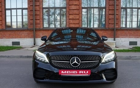 Mercedes-Benz C-Класс, 2018 год, 3 900 000 рублей, 2 фотография
