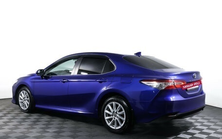 Toyota Camry, 2021 год, 2 790 000 рублей, 7 фотография