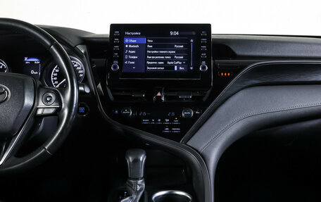 Toyota Camry, 2021 год, 2 790 000 рублей, 14 фотография