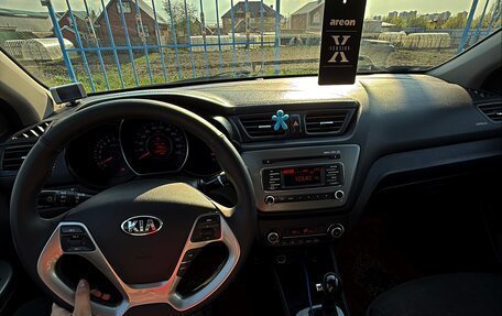 KIA Rio III рестайлинг, 2015 год, 980 000 рублей, 5 фотография