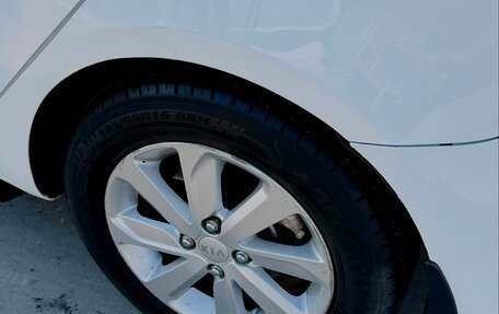 KIA Rio III рестайлинг, 2015 год, 980 000 рублей, 10 фотография