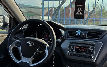 KIA Rio III рестайлинг, 2015 год, 980 000 рублей, 13 фотография