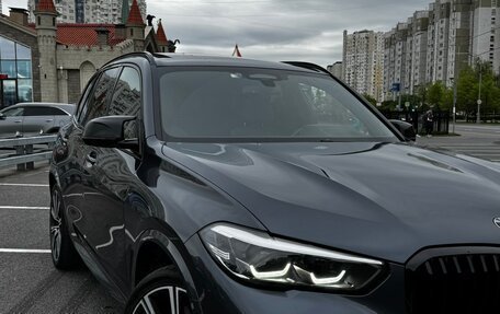 BMW X5, 2020 год, 9 110 000 рублей, 2 фотография