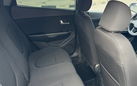 KIA Rio III рестайлинг, 2013 год, 850 000 рублей, 10 фотография